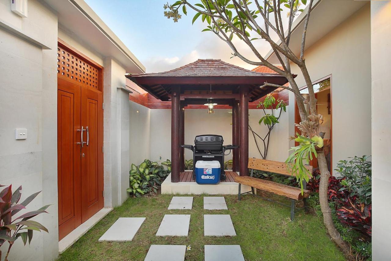 סמיניאק Kae Villa Anggrek מראה חיצוני תמונה